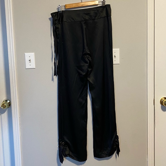 WALTER Black Wide Cut Pants With Ribbions - Picture 2 of 3